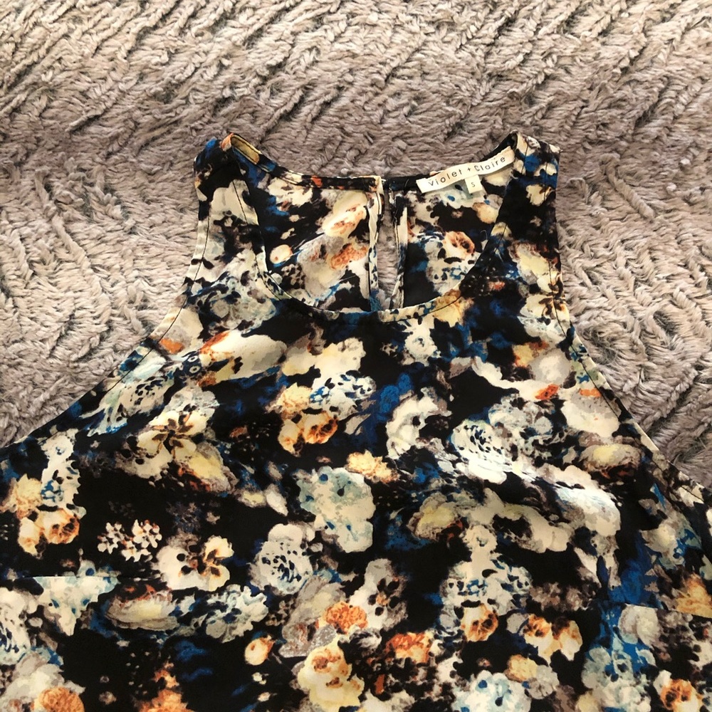 Flower blouse - Picture 3 of 5